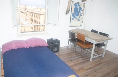 San Lorenzo Apartment | BEACHBAR Apartment in Rome