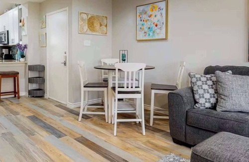 Corpus Christi Condo | Beachclub Summary: Go