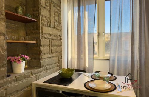 Albisola Superiore Apartment | Beaches 1 min away - Free WiFi - Smart TV - AC