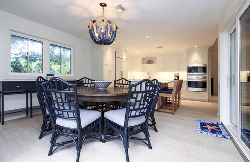 Captiva House | Beachfront 2BR Cottage with King Suite, Fireplace & Gulf Views