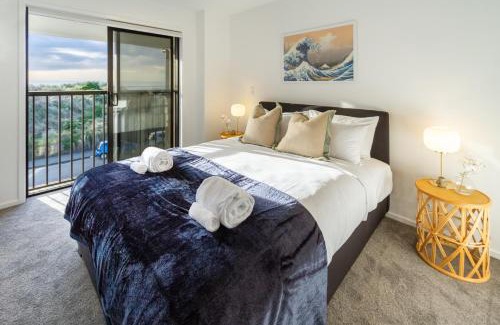 New Brighton Apartment | Beachfront 2BR Retreat with Stunning Views
