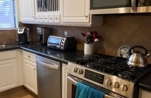 Downtown Condo | Beachfront 3 BDR Downtown Pismo Beach.