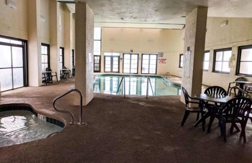 Myrtle Beach House | Beachfront 3 Bedroom 2 Bath Condo Palms 1201