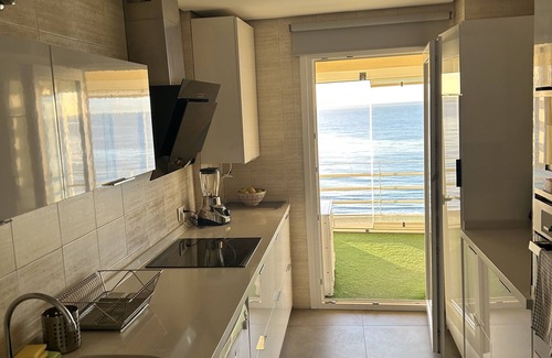 Torreblanca Condo | BEACHFRONT APARTMENT IN FUENGIROLA