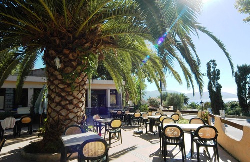 Tiuccia Apartment | Beachfront apartment in Tiuccia with 2 rooms