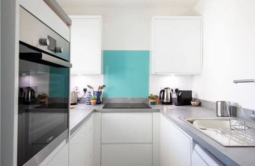 East Wittering Apartment | Beachfront Apartment With Panoramic Sea Views