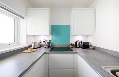 East Wittering Apartment | Beachfront Apartment With Panoramic Sea Views