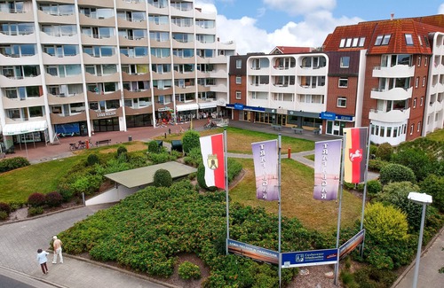 Duhnen Apartment | Beachfront apartment incl. pool, whirlpool, sauna & beach chair 234