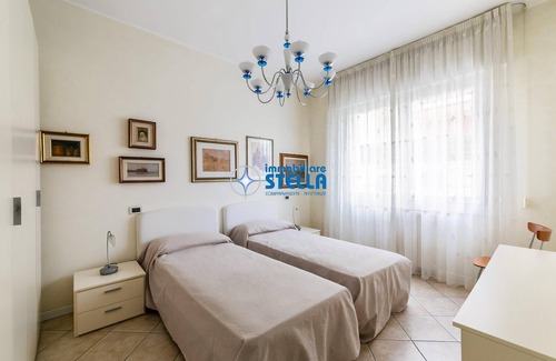 Faro Apartment | "* beachfront apartment *"/Piazza Nember