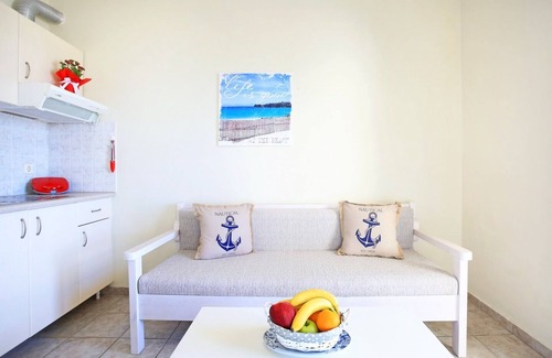 Gouvai Hotel | Beachfront Apartments in Gouves
