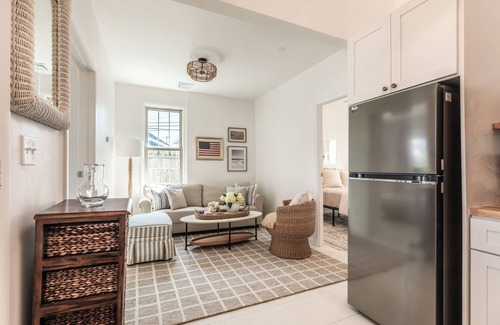Wall House | Beachfront Beauty - 2BR/1BA