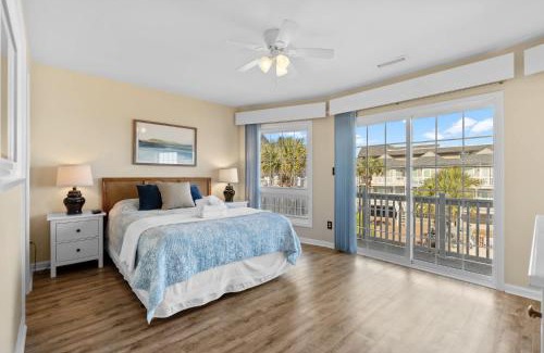 Surfside Beach House | Beachfront Bliss-Admirals Quarters II Oceanfront
