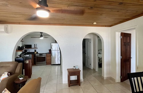 Lawson Rock Villa | BEACHFRONT CASITA Snorkel & explore this amazing reef~ Experience Caribbean Life