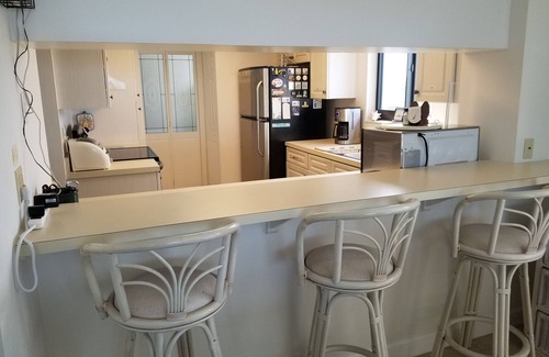 South Island Condo | Beachfront Condo 2Bed/2Bath With Pool, Hot Tub, and Private Balcony-Nice Escape