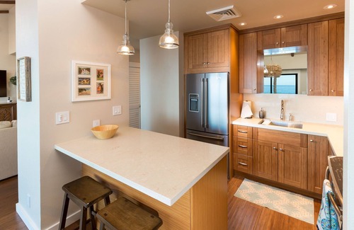 Wailea Condo | Beachfront Condo B303