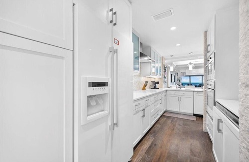 Whitney Beach Condo | Beachfront Condo in Longboat Key