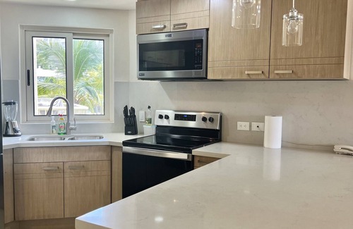 Flamingos Condo | Beachfront Condo at Krystal Grand Resort