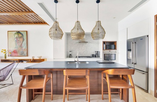 Amapas Condo | Beachfront Condo, Spectacular View, 2 BR/2 BA Large, New, Quiet and Secure.