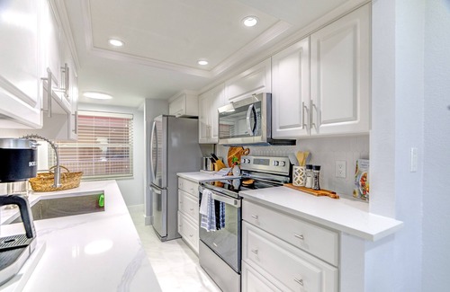 Madeira Beach Condo | Beachfront condo in Madeira Beach directly across from Johns Pass Village