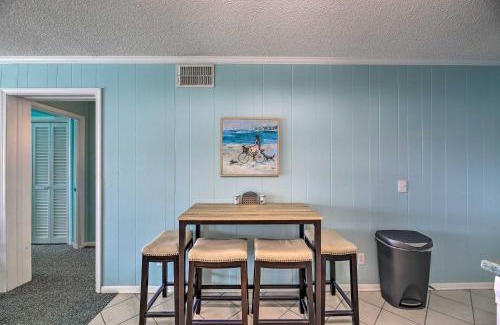 Morehead City Apartment | Beachfront Condo with Boardwalk and Pool Access!