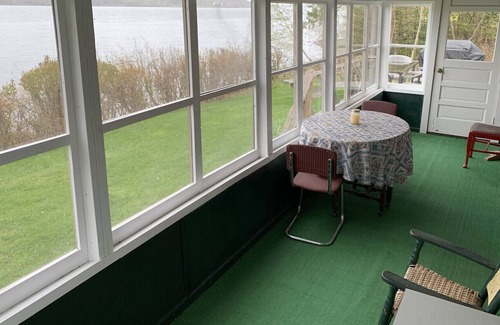 Salsbury Cove Cottage | BEACHFRONT COTTAGE ON FRENCHMAN'S BAY Sleeps 7! Only 5 miles from ACADIA!