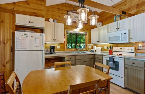 Baileys Harbor Cottage | Beachfront Cottage on Lake Michigan