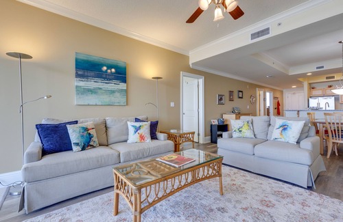 Dauphin Island Condo | Beachfront Dauphin Island Condo w/2 Pools & Sauna