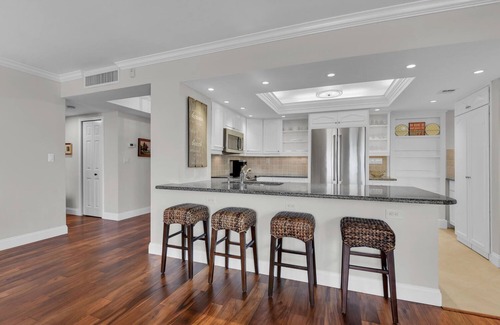 Moorings Condo | Beachfront delight in the Moorings!