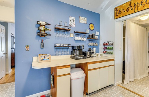 Milford Apartment | Beachfront, Dog-Friendly Milford Getaway w/Yard!