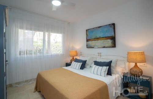 Nikki Beach Apartment | Beachfront Elviria II,Sea views, lovely terrace and pool