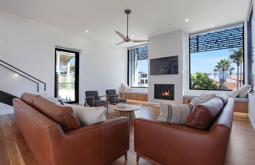 Merimbula Cabin | Beachfront Escape: Luxury accommodation