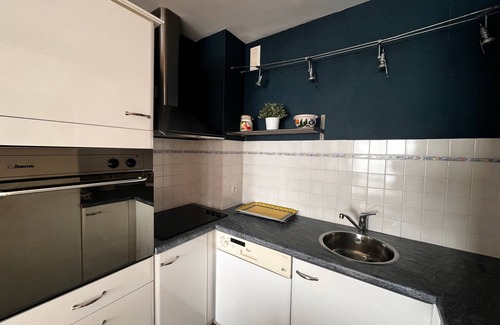 Les Sables d'Olonne Apartment | Beachfront Studio with Balcony & Garage