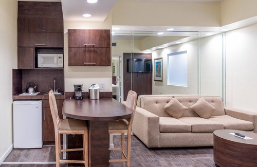 North Beach Hotel | Beachfront Getaway for the Whole Family! Outdoor Pool + Oceanfront Property