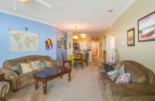 Gulfport Apartment | Beachfront Gulfport Vacation Rental with Balcony!