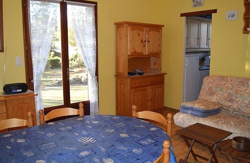 La Tranche-sur-Mer House | Beachfront House with Garden, Close to Shops and Pet-Friendly