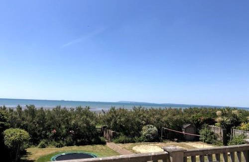West Wittering House | Beachfront holiday home