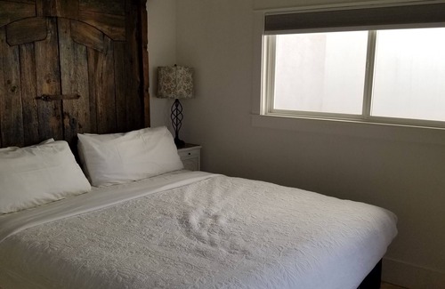 Oxnard Shores House | Beachfront Home - Incredible Views - Sand - Surf - Sunsets - Relax - 4 King Beds