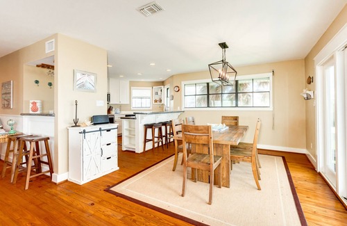 Pirates Beach House | Beachfront Home w/Great Gulf Views, Open Plan, Quick Beach Access