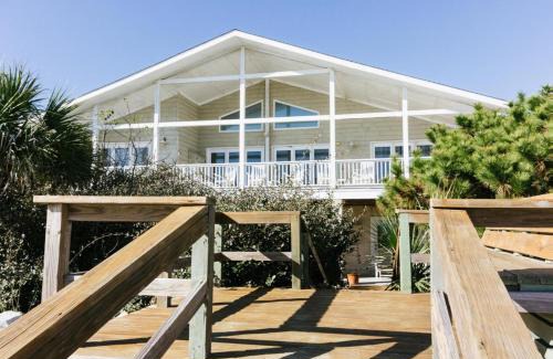 Saint Helena Island House | Beachfront home with expansive deck and direct beach access