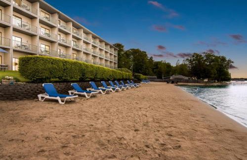 Houghton Lake Hotel | Beachfront Hotel Houghton Lake