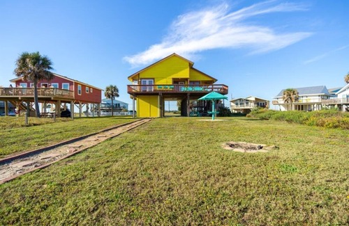 Bermuda Beach House | Beachfront House, Close to All Galveston Has to Offer!!