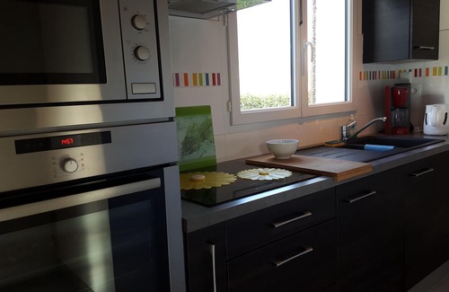 Plouescat House | Beachfront in Plouescat, renovated house at 100 Menfig beaches