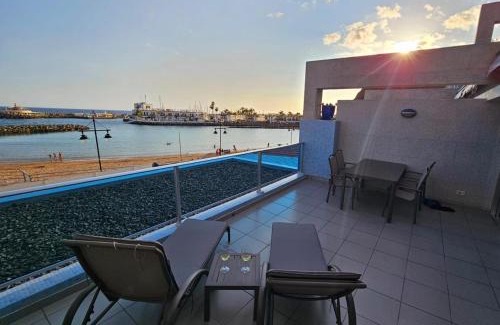 Playa de Mogan Apartment | BeachFront in Puerto Mogán