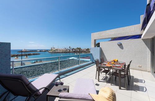 Playa de Mogan Apartment | BeachFront in Puerto Mogán