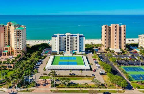 Marco Island House | Beachfront Living at the Apollo I On-Site Sunset Grille Tiki-Restaurant