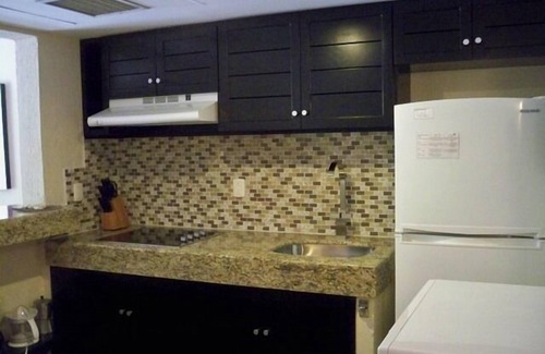 Puerto Aventuras Condo | Beachfront Location with 2 Pools; Private Terrace