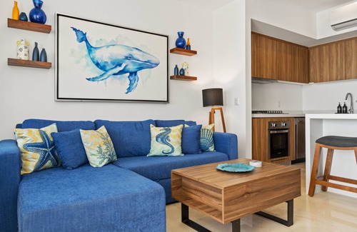 Las Glorias Condo | Beachfront Luxury Retreat! 1BD 8 pools Harbor 171 1BD Condo for rent in North Ho