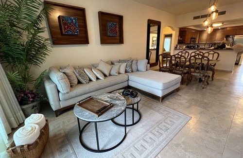 Nuevo Vallarta Apartment | Beachfront Luxury 2 BR Apartment Playa Royale Towers, Nuevo Vallarta, MEXICO