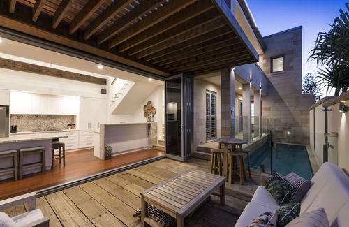 Mermaid Beach House | Beachfront Luxury