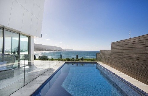 Bulli House | Beachfront Luxury @ Sandon Point is your Dream Holiday Home
